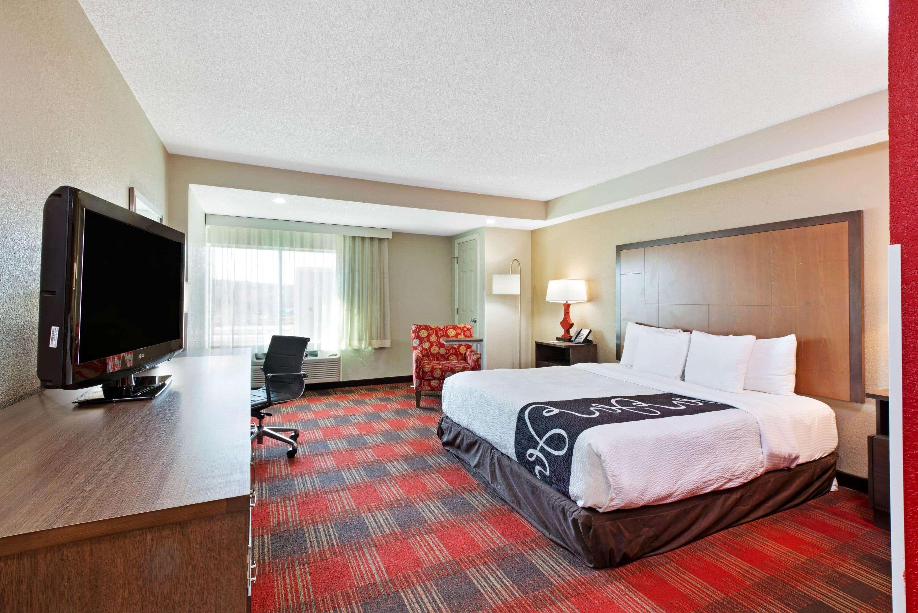 La Quinta Inn & Suites By Wyndham Dc Metro Capital Beltway Кепитъл Хайтс Екстериор снимка
